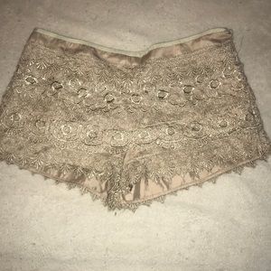 Lace layered shorts